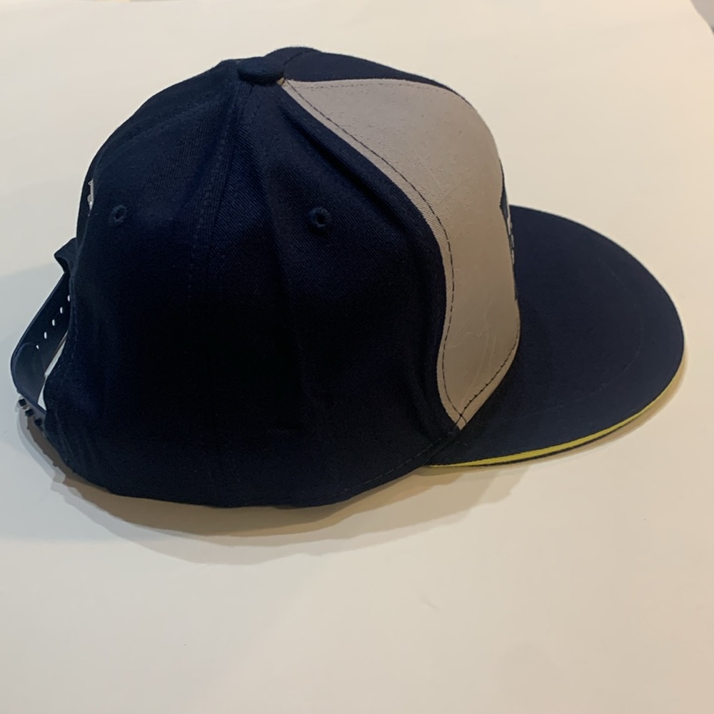 Red Bull Racing Baseball Hat - Picture 6 of 7